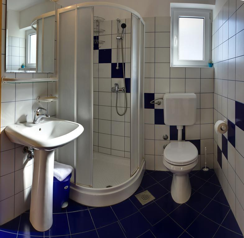 Vis A Vis Apartments Башка Екстер'єр фото